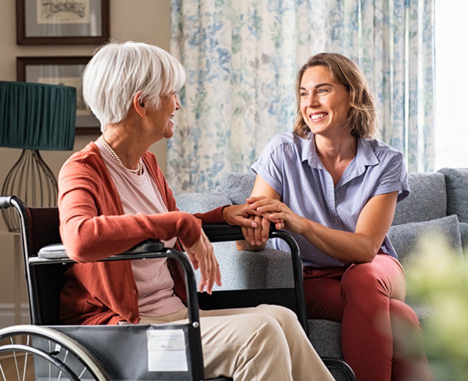 Young-woman-visiting-her-mother-at-assisted-living-in-Ventura-County
