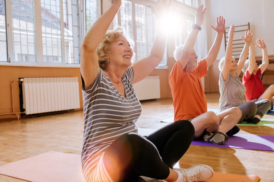 Older-adults-exercising